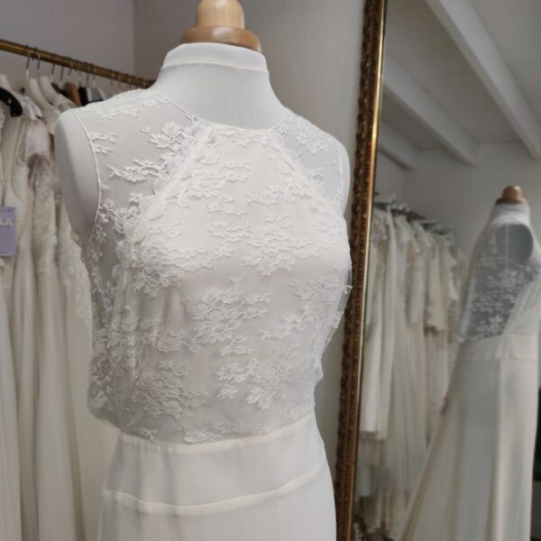 mariage chic dentelle de calais et soie