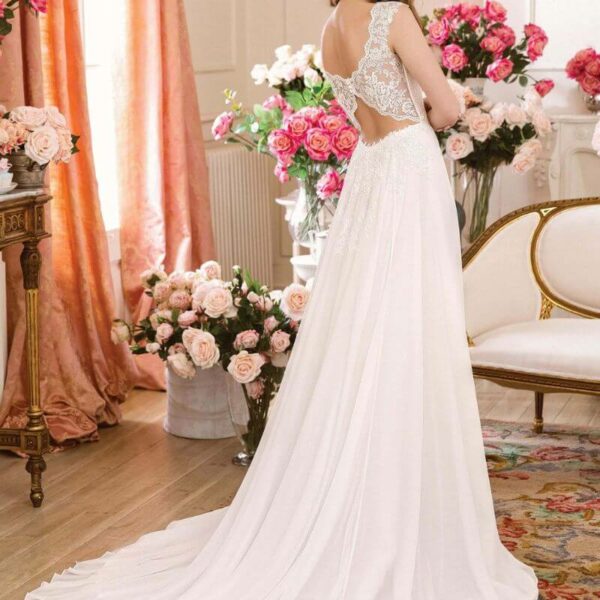 Robe de mariée romantique fluide - outlet Toulouse