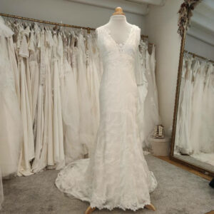 Robe de mariée fourreau ou sirène Cymbeline - depot vente Toulouse