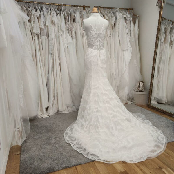 Robe de mariée Cymbeline Traine dentelle - Dépot vente Toulouse