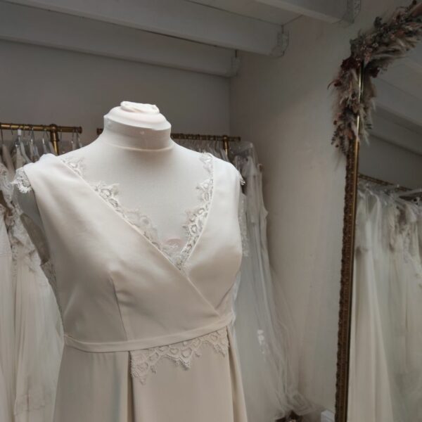 robe de mariée bohème - decolleté