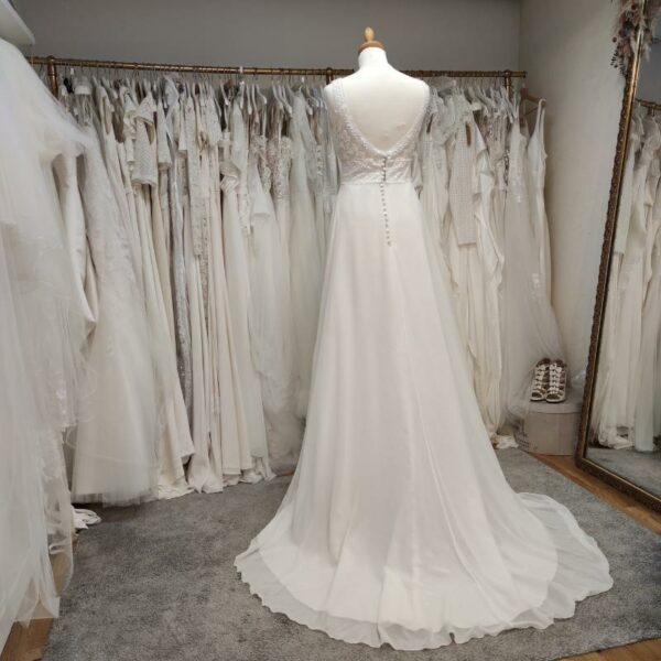 robe de mariée mousseline traine -dépot vente Toulouse