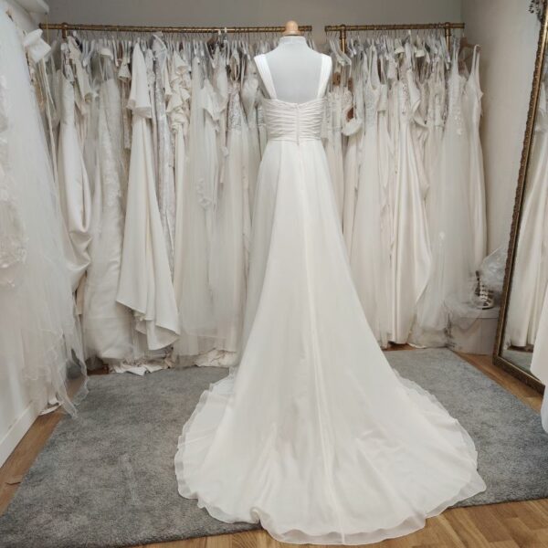 Robe mariée simple & élégante en mousseline - Toulouse
