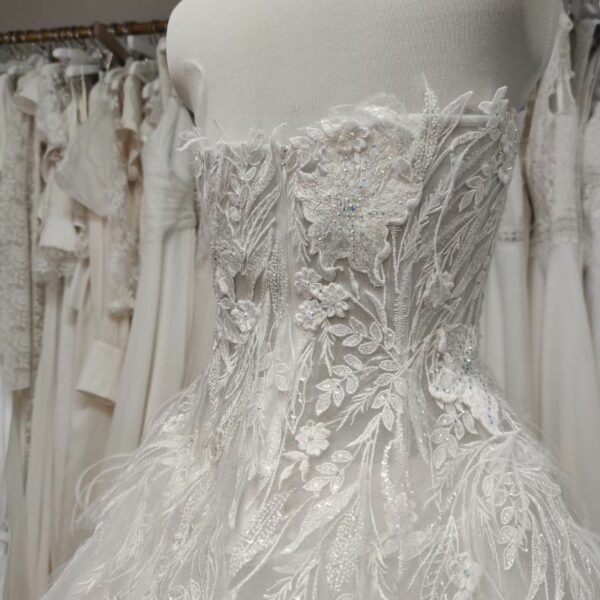 Robe de mariée princesse mouchoirs de tulle - depot vente Toulouse