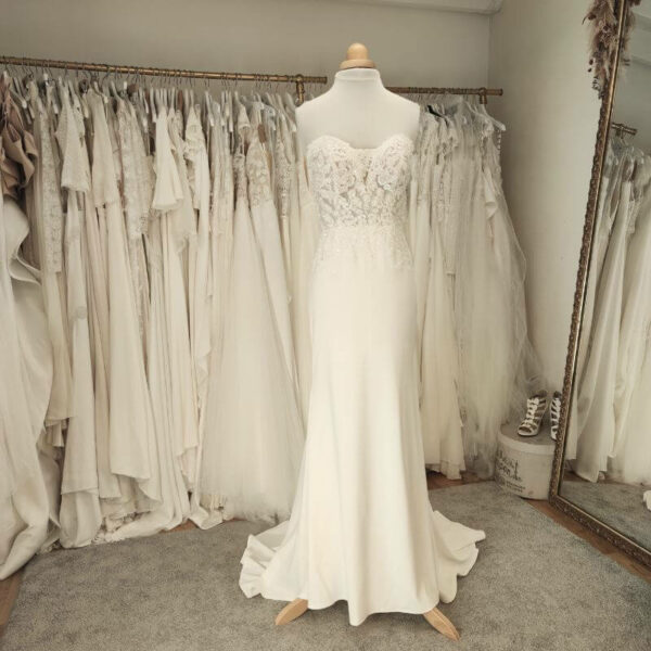 robe de mariée sirène en crepe - depot vente Toulouse