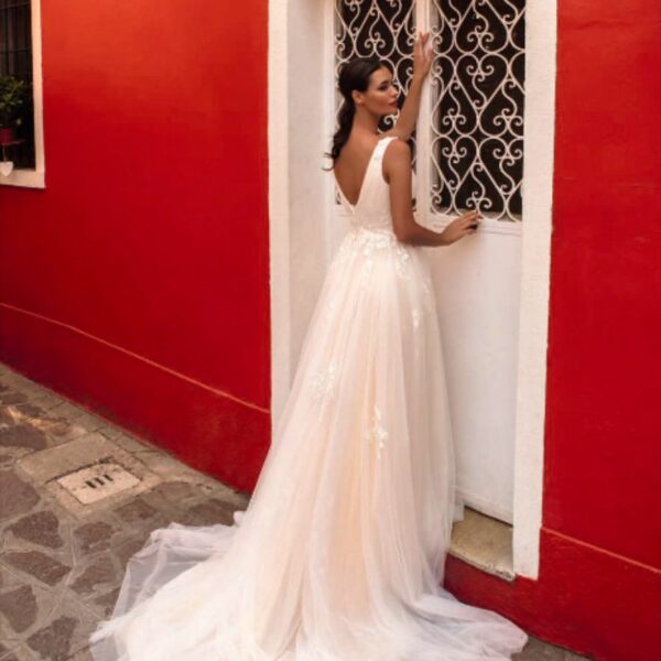 robe de mariée longue traine en tulle