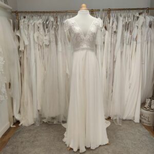 robe de mariée bohème -dentelle fine & mousseline- depot vente Toulouse