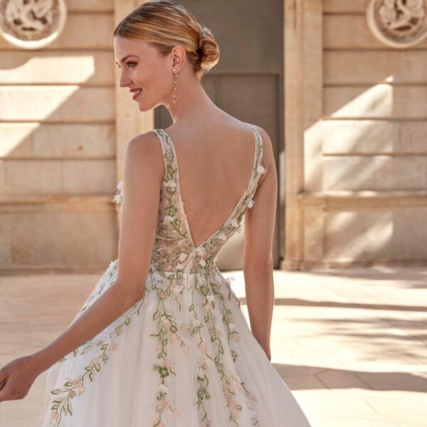 robe de mariée princesse en tulle - Flore - modèle outlet - Mes plus belles occasions