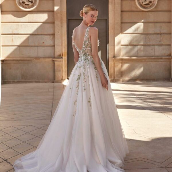 robe de mariée princesse en tulle - Flore - modèle outlet - Mes plus belles occasions